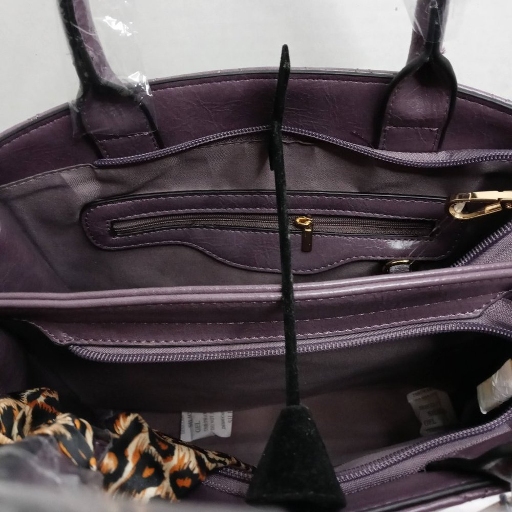 Purple Quilted Handbag - Picture 3 of 8